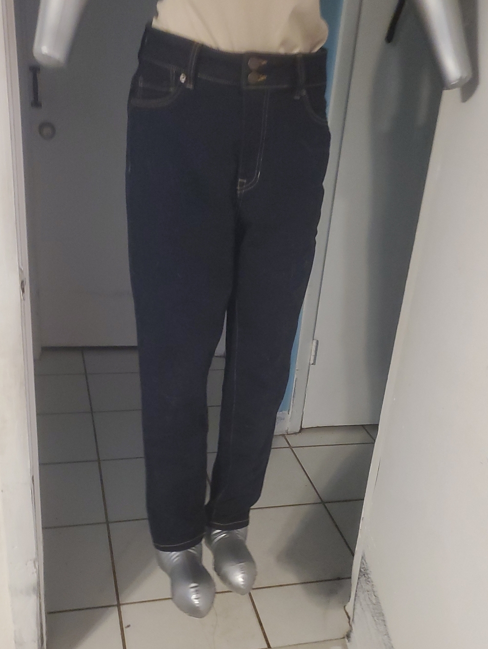 Classic Dark Wash High-Waist Jeans - Navy Blue